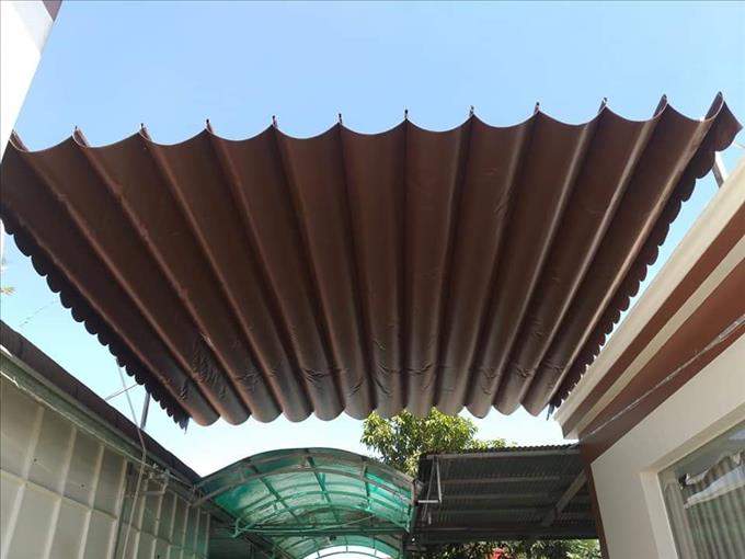 Thợ thi công bạt che mưa ở Hà Tĩnh có giá bao nhiêu.jpg